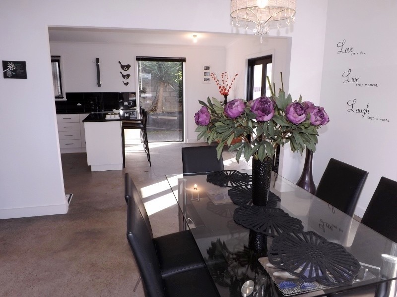 4 Gilmour Crescent, Somerset TAS 7322