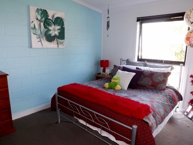 4 Gilmour Crescent, Somerset TAS 7322