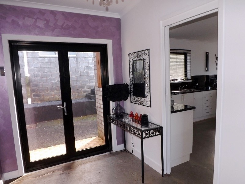 4 Gilmour Crescent, Somerset TAS 7322