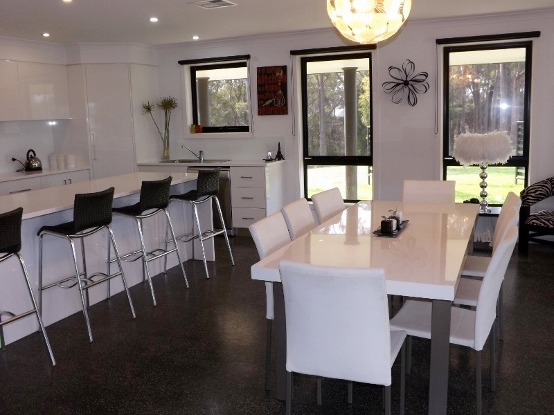 17 Allegra Drive, Heybridge TAS 7316