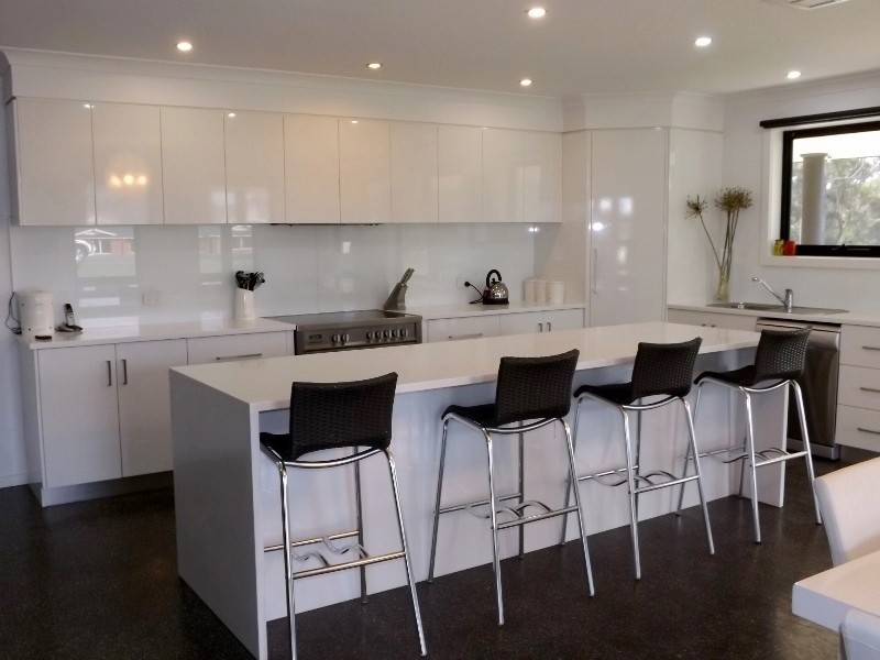 17 Allegra Drive, Heybridge TAS 7316