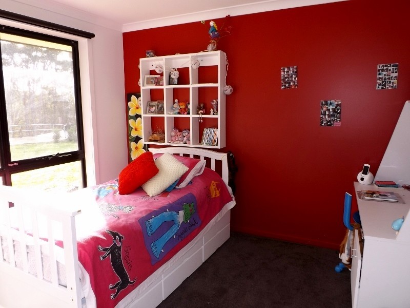 17 Allegra Drive, Heybridge TAS 7316