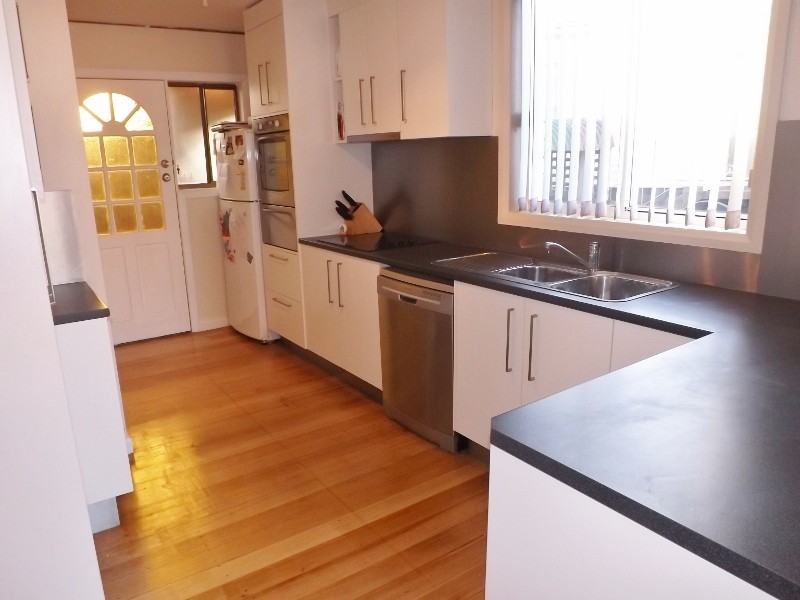 1 Lucas Place, Burnie TAS 7320