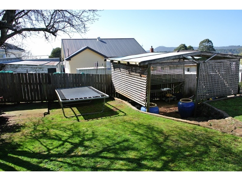 15 Cabot Street, Burnie TAS 7320