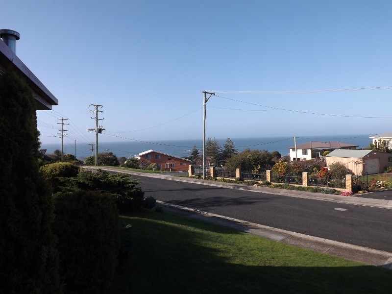 2 Kelvin Street, Penguin TAS 7316