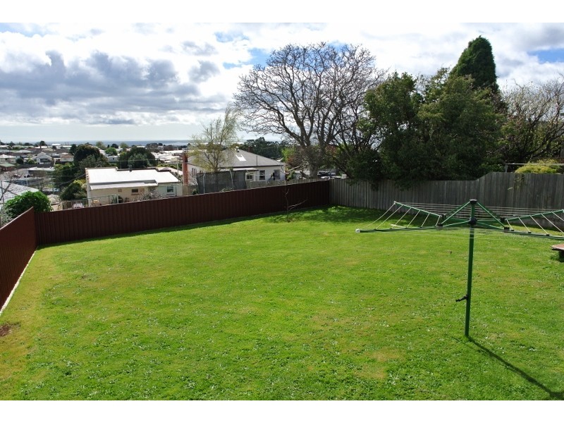 15 Hayes Street, Burnie TAS 7320
