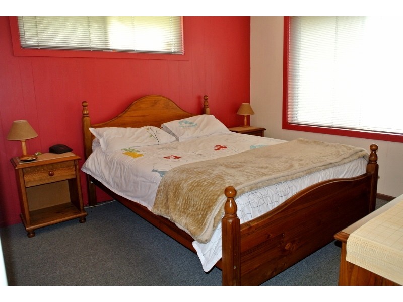 95 Simpson Street, Somerset TAS 7322