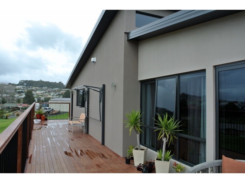 56 Coroneagh Street, Penguin TAS 7316