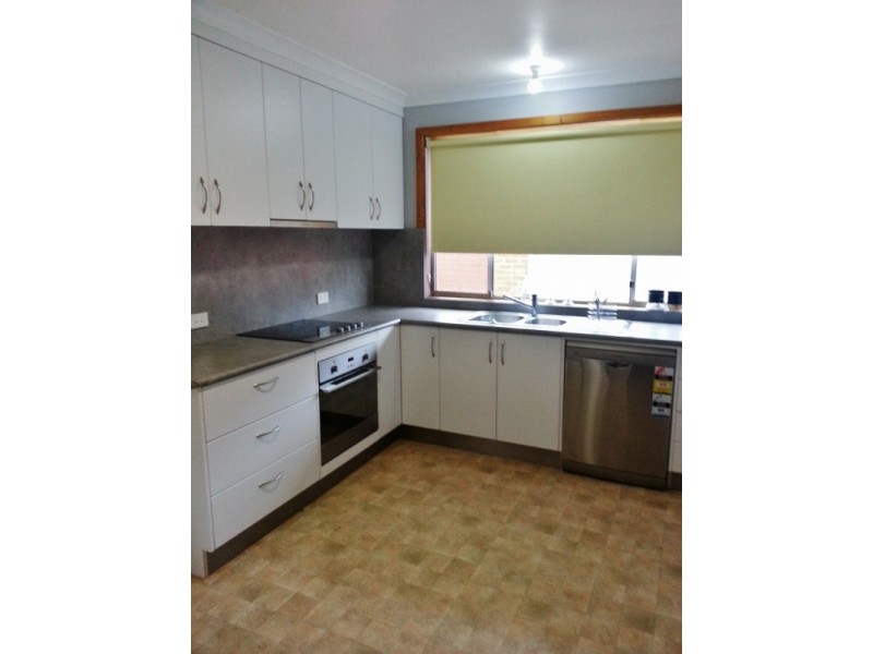22b Curraghmore Avenue, Park Grove TAS 7320