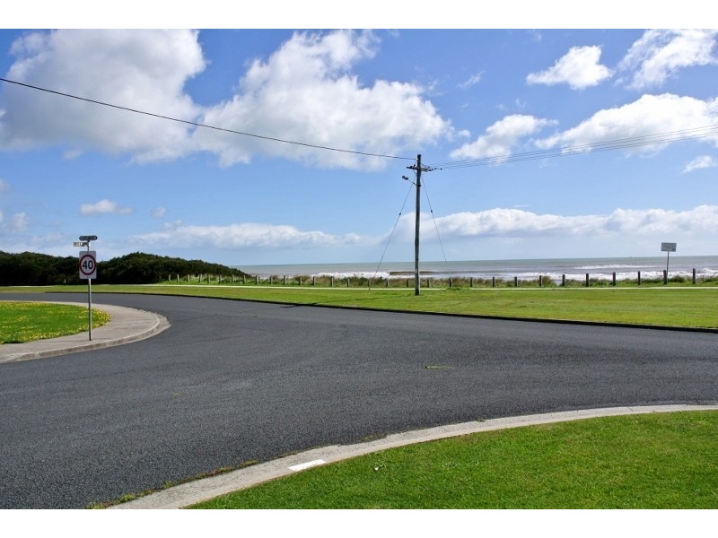 47 Bells Parade, Somerset TAS 7322