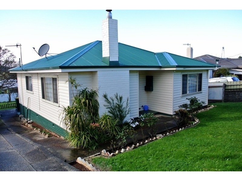 71 McPhee Street, Burnie TAS 7320
