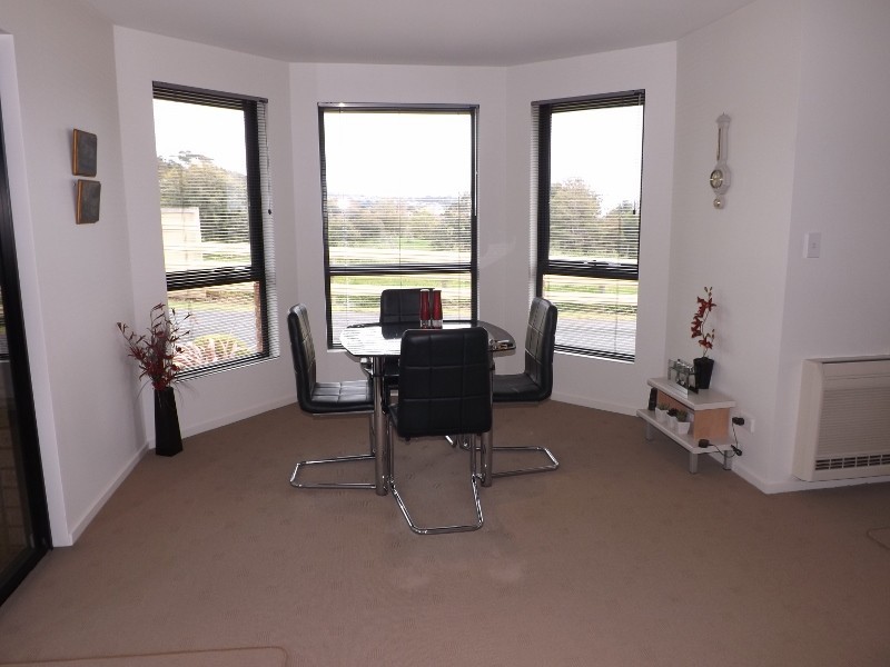 655 Penguin Road, Penguin TAS 7316