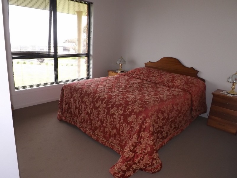 655 Penguin Road, Penguin TAS 7316