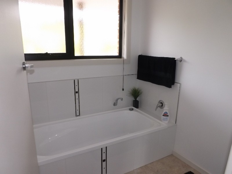 655 Penguin Road, Penguin TAS 7316