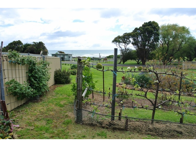 655 Penguin Road, Penguin TAS 7316