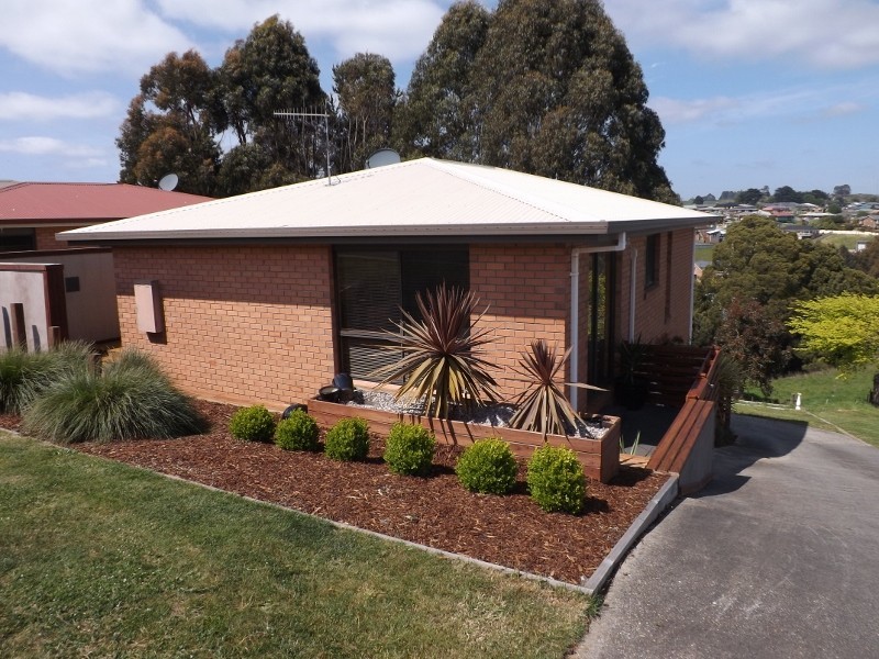 Unit 1/1 Acacia Drive, Burnie TAS 7320