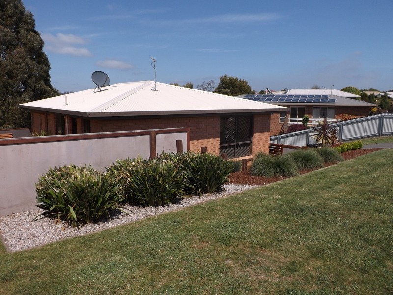 Unit 1/1 Acacia Drive, Burnie TAS 7320