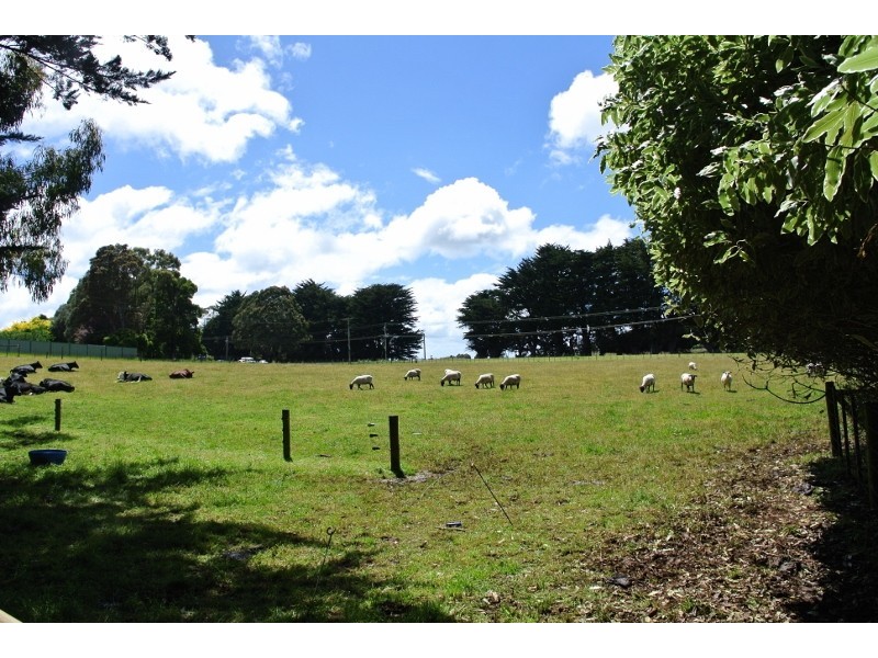 230 Ridgley Highway, Romaine TAS 7320