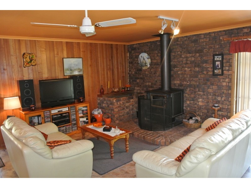 230 Ridgley Highway, Romaine TAS 7320