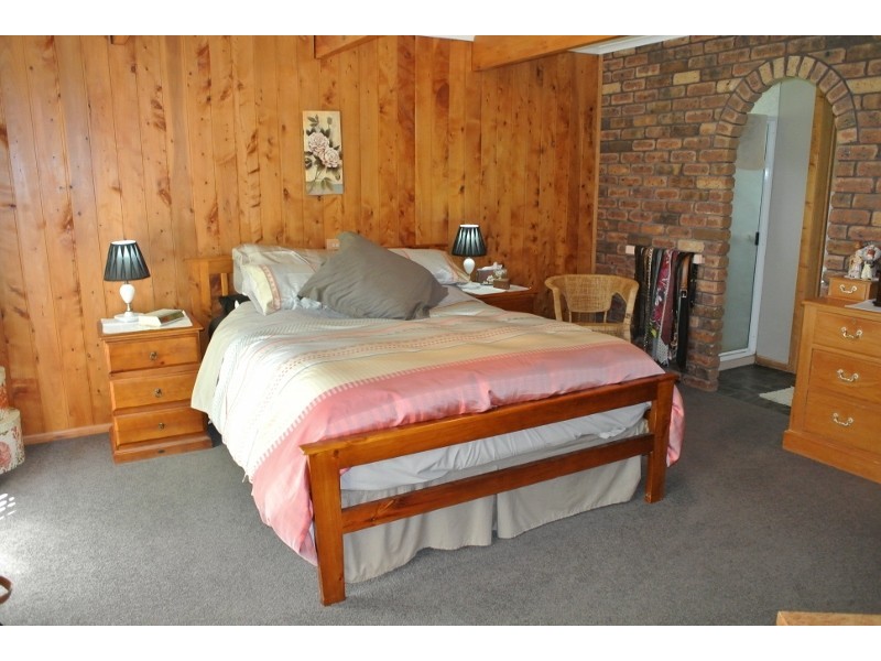 230 Ridgley Highway, Romaine TAS 7320