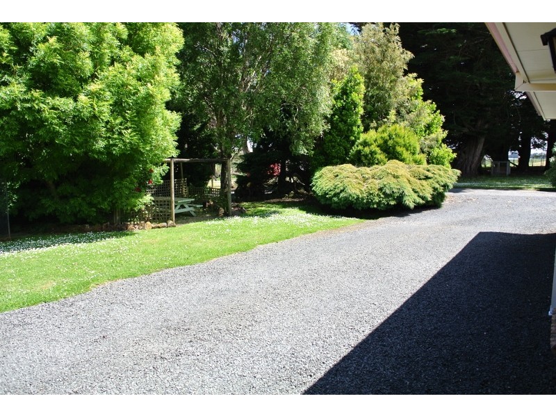 230 Ridgley Highway, Romaine TAS 7320