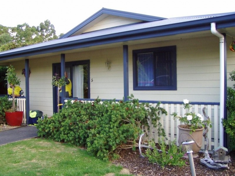 8 and 10 Andrew Street, Strahan TAS 7468