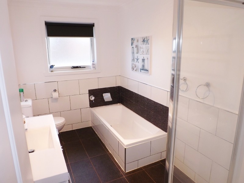 15 Berkshire Parade, Penguin TAS 7316