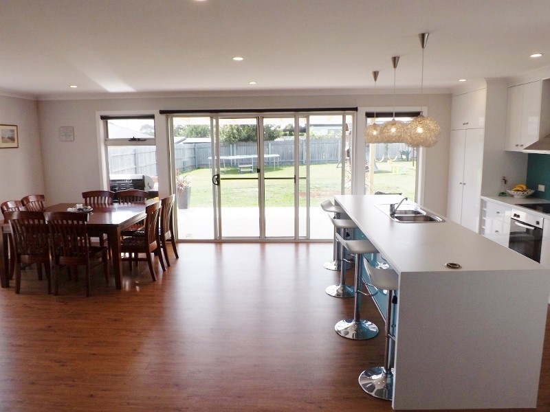 15 Berkshire Parade, Penguin TAS 7316