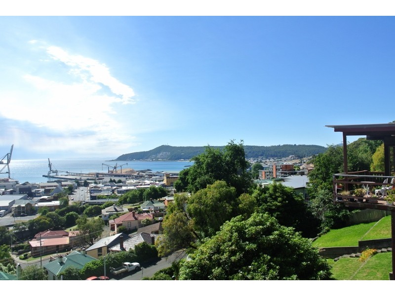 12 Pleasant Street, Burnie TAS 7320