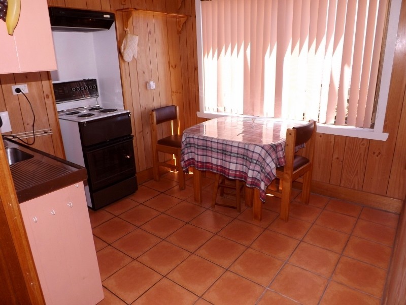 12 Pleasant Street, Burnie TAS 7320