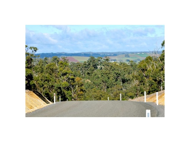 5 Bisset Place, Heybridge TAS 7316