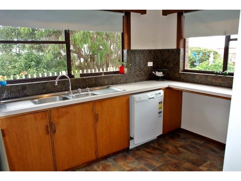 1 Arthur Street, Ocean Vista TAS 7320