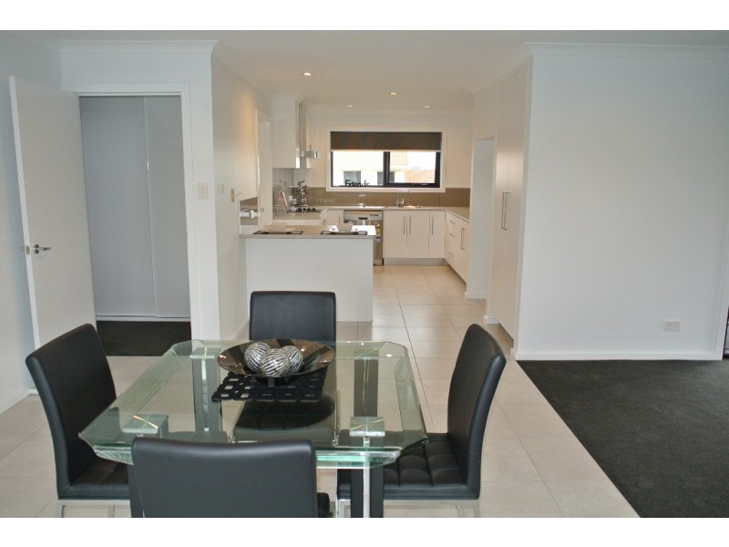 1/5 Uplands Place, Park Grove TAS 7320