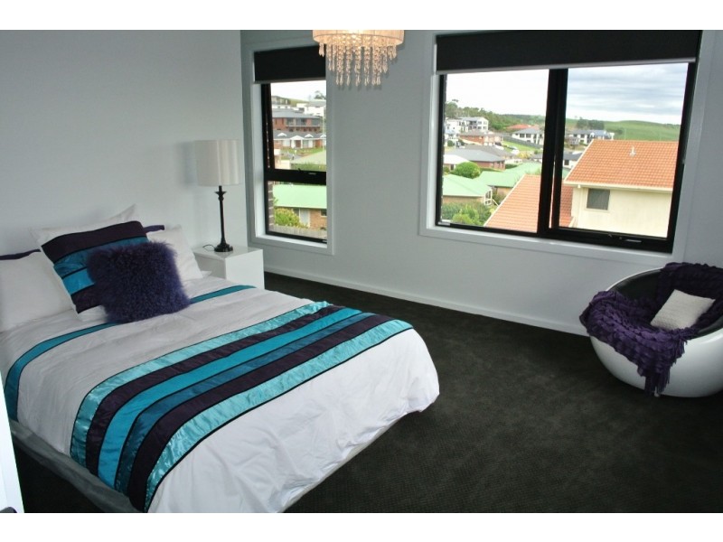 1/5 Uplands Place, Park Grove TAS 7320