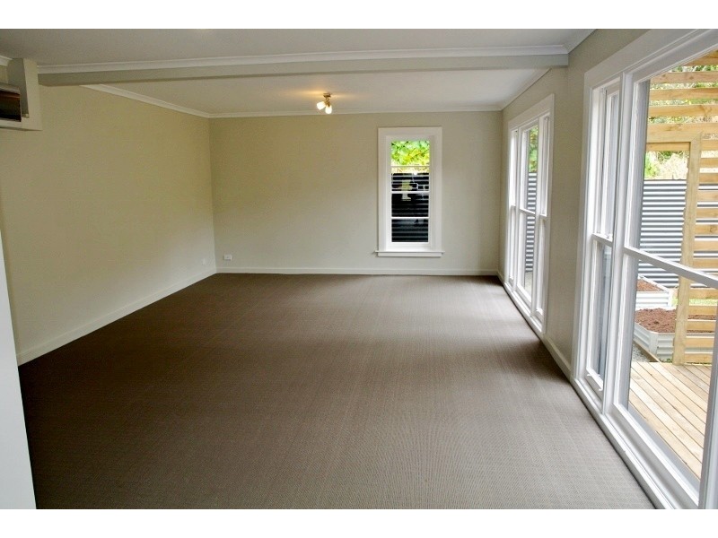 320 Mount Street, Upper Burnie TAS 7320