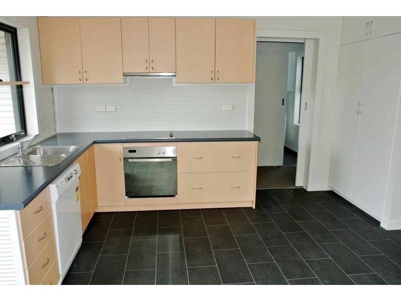 320 Mount Street, Upper Burnie TAS 7320