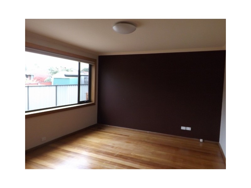 42 Curraghmore Avenue, Park Grove TAS 7320