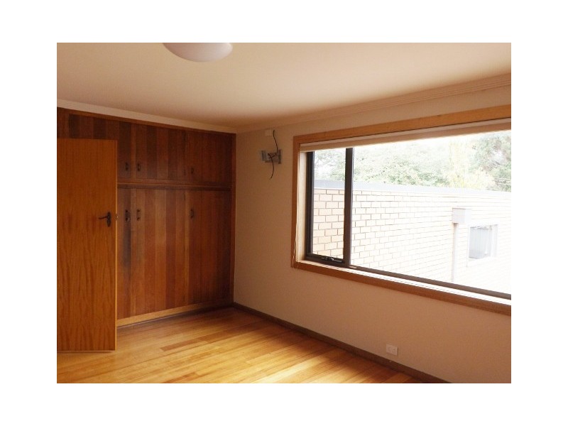 42 Curraghmore Avenue, Park Grove TAS 7320