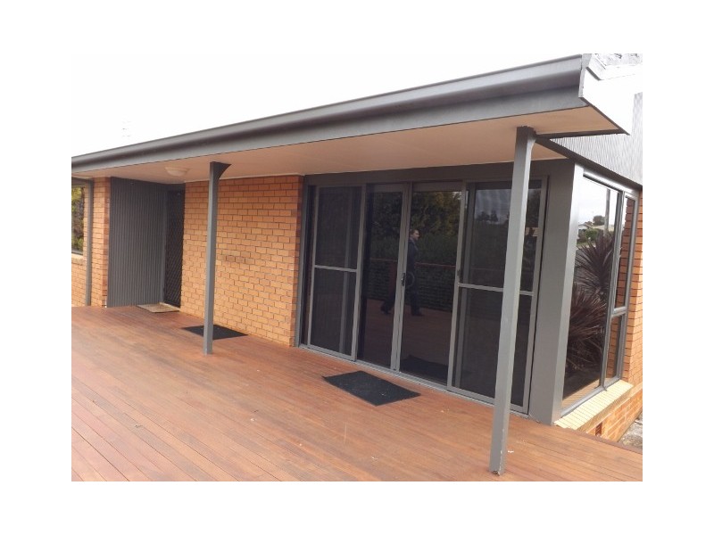 42 Curraghmore Avenue, Park Grove TAS 7320