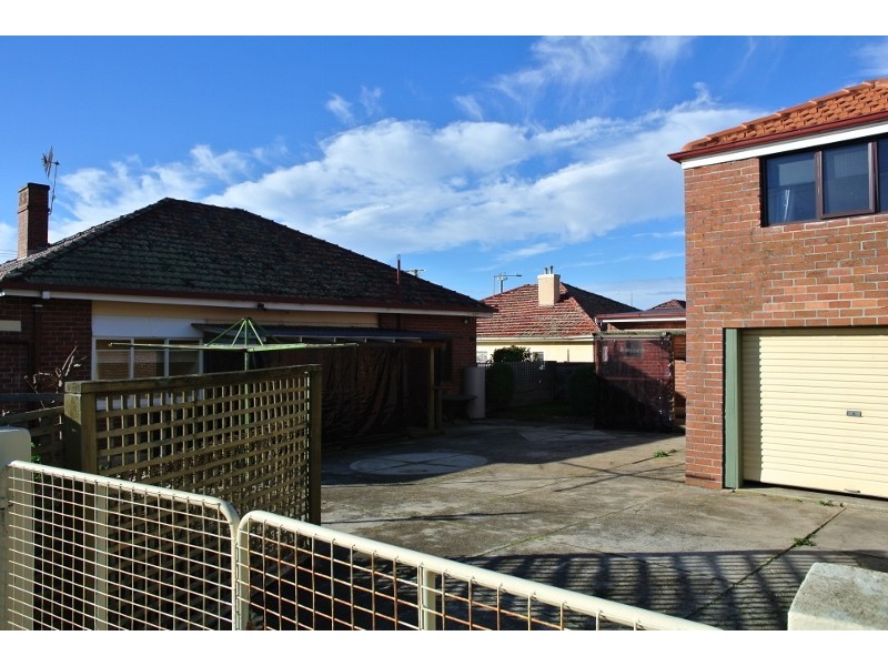 5 Bass Highway, Parklands TAS 7320