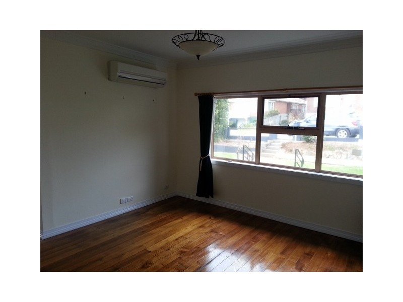 4 Saundridge Road, Cooee TAS 7320