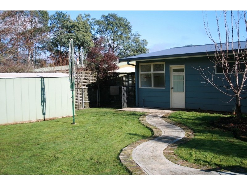 1 Greene Street, Rosebery TAS 7470