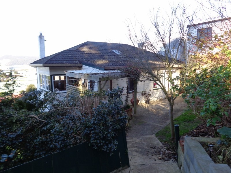 132 Mount Street, Burnie TAS 7320