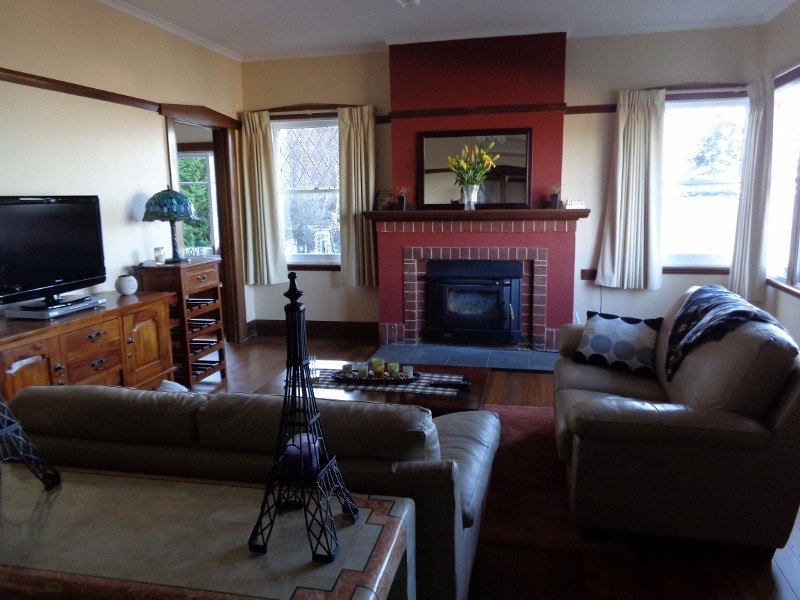 132 Mount Street, Burnie TAS 7320