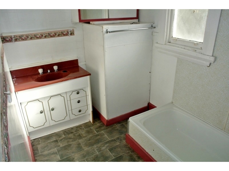 16 Propsting Street, Rosebery TAS 7470