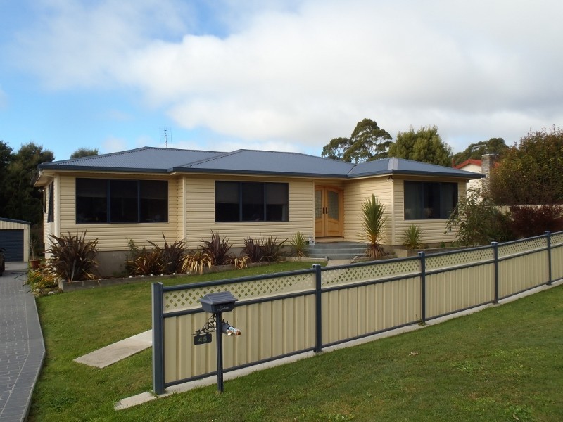 45 Dial Road, Penguin TAS 7316