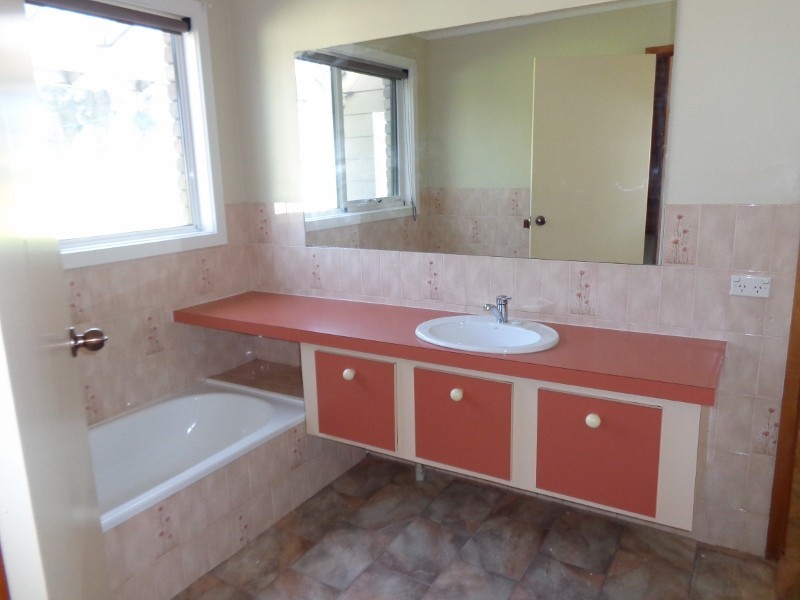 10 Breffny Road, Romaine TAS 7320