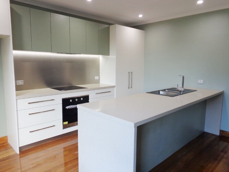 8 Athol Street, Somerset TAS 7322