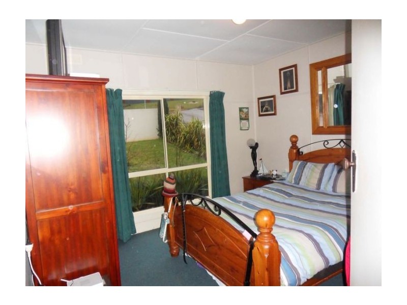 54 Ironcliffe ROad, Penguin TAS 7316