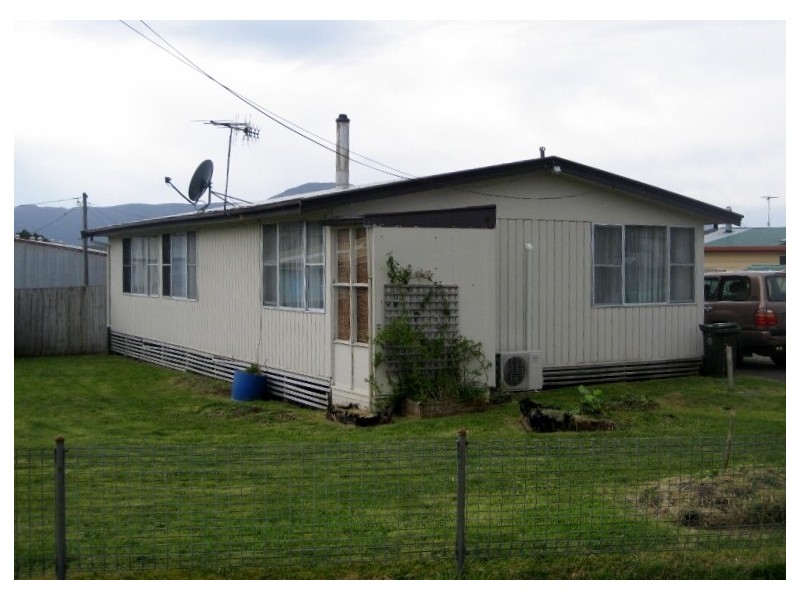48 Counsel Street, Zeehan TAS 7469